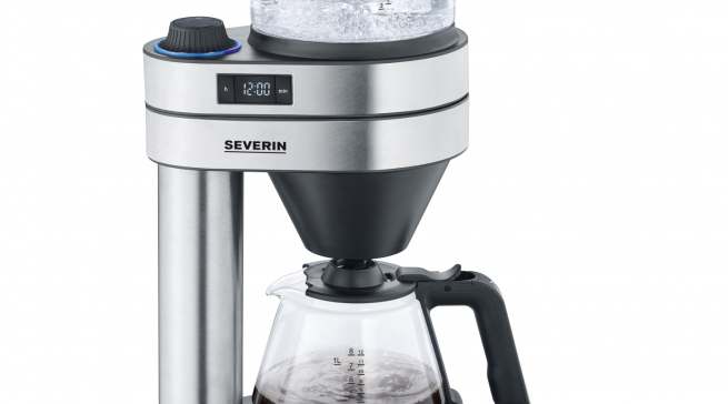 Wie von Hand aufgebrühter Kaffee durch Schwallbrühverfahren.