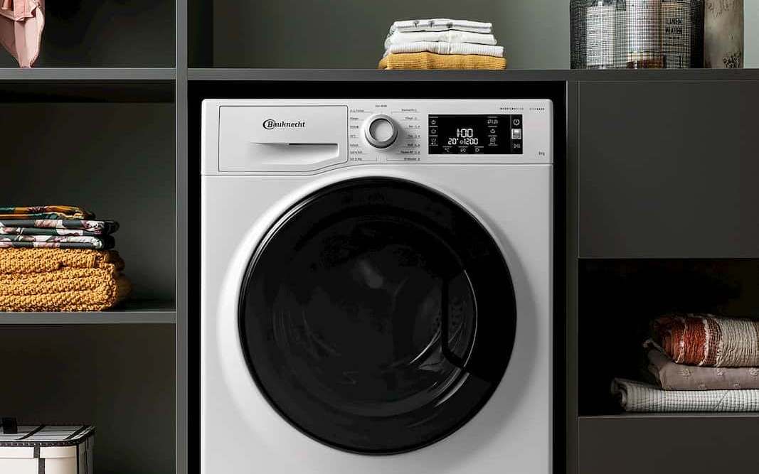 Allround-Talente für hygienisch saubere Wäsche bereits ab 20 °C : Die neue Active Care Color+ Waschmaschine von Bauknecht.