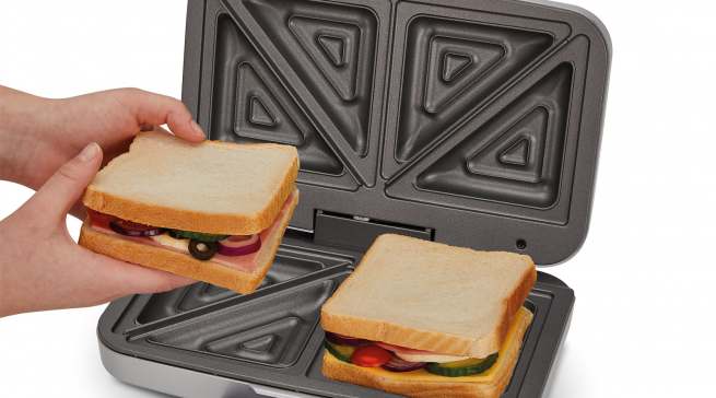 Cloer Sandwichmaker 6259 auch für XXL Füllungen.