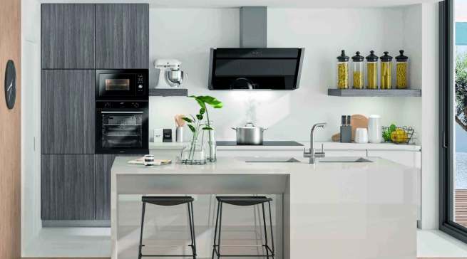 Oranier präsentiert im Küchenherbst 2020 technische Highlights und schickes Design.