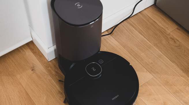 Saugroboter Ecovacs Deebot Ozmo T8 AIVI im Test