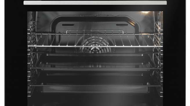 Oranier Backofen EBP 9881 15 mit Pyrolyse.