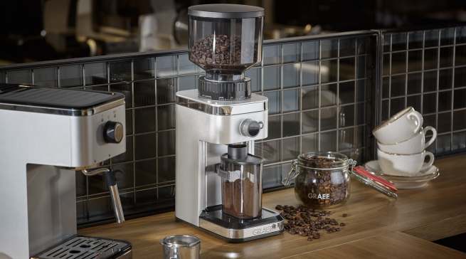 Die GRAEF Espressomaschine salita und die Kaffeemühle CM 500 gibt es jetzt auch in Silber