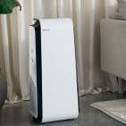 Der Blueair Luftreiniger arbeitet auch im Standby-Modus.