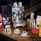 Die beiden Familienunternehmen Graef und Caffè Moak bringen gemeinsam italienischen Kaffeegenuss in die deutschen Haushalte.