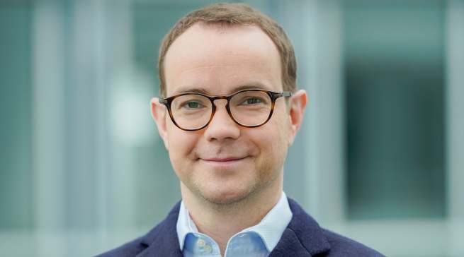 „Wir möchten den Fachhandel in BlueMovement einbinden. Die Qualität und Leistungsfähigkeit des Fachhandels passen hervorragend zu unserem Service-Anspruch“ Patrick Hypscher (Digital Business Unit der BSH, zuständig für die Einführung von „BlueMovement“.