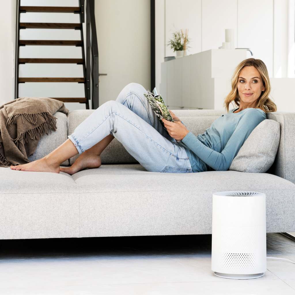 Eine runde Sache mit modernem Design und exzellenter Filterleistung: Luftreiniger LR 220 von Beurer.