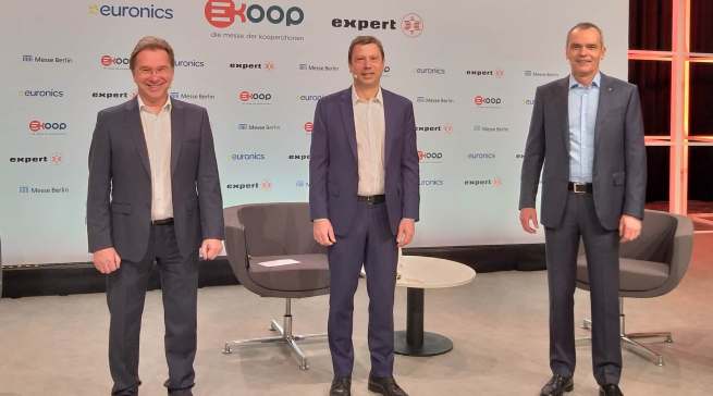 Virtueller Koop-Auftakt im Februar 2021 mit v.l.n.r.: Benedict Kober (Euronics), Jens Heithecker (Messe Berlin) und Dr. Stefan Müller (expert).
