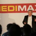 Friedrich Sobol eröffnet die Medimax-Unternehmertagung mit einem Rück- und Ausblick zur Entwicklung der Franchise-Fachmarktlinie.