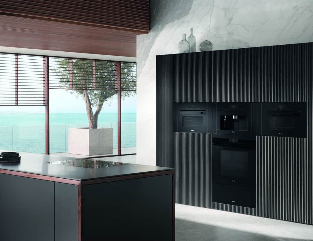 Kücheneinbaugeräte der Generation 7000: Miele steht nicht nur für Langlebigkeit und Komfort – sondern auch für stilvollen Genuss. 