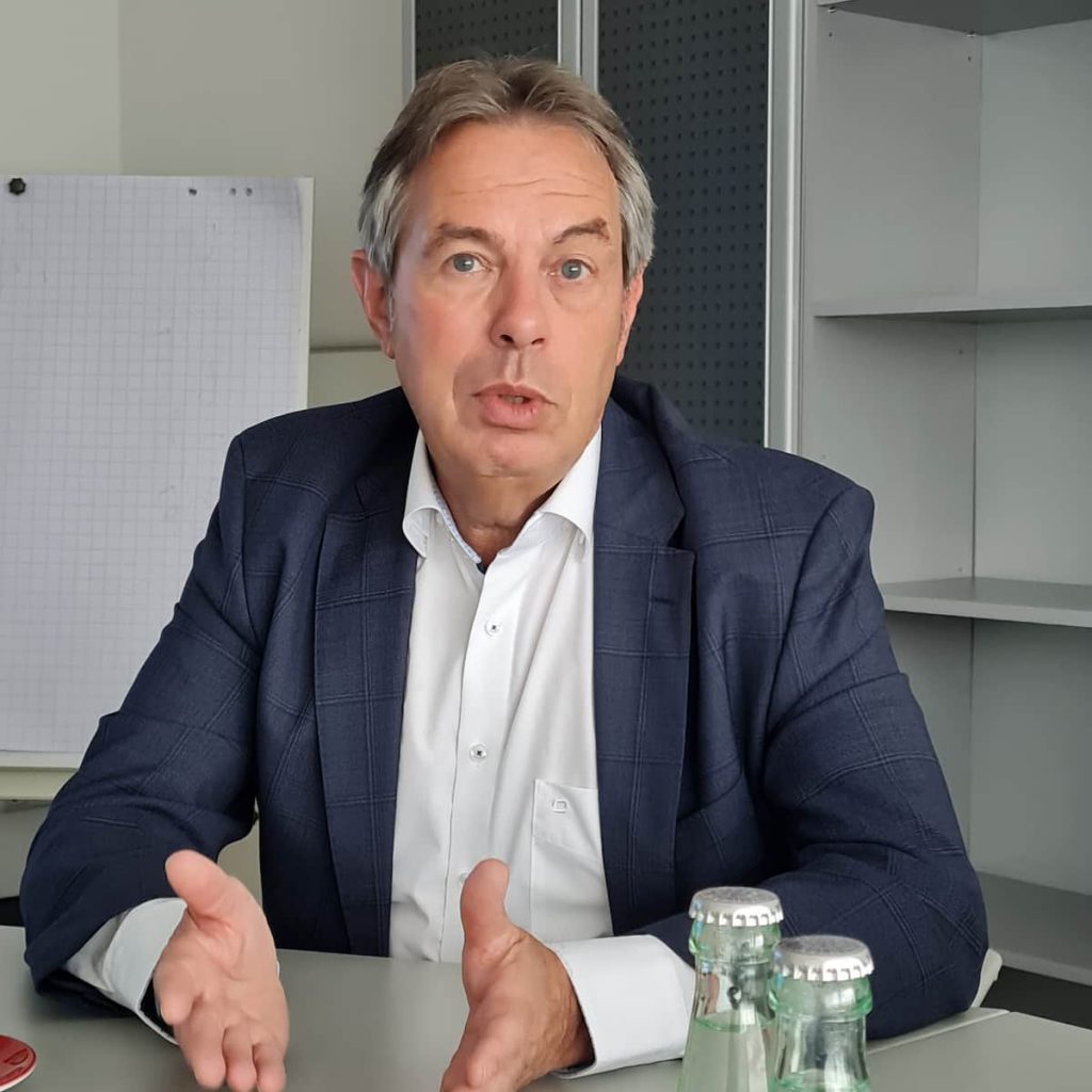 „Wir wollen Zubehörprodukte für den Verbraucher geländegängig machen“, Adrian van Eersel, Geschäftsführer Menz & Könecke.
