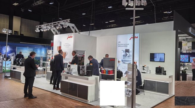 Jura präsentierte seine Neuheiten in Berlin genauso wie Liebherr seine neuen Geräte samt Kampagne „Frisch durch den Sommer“.