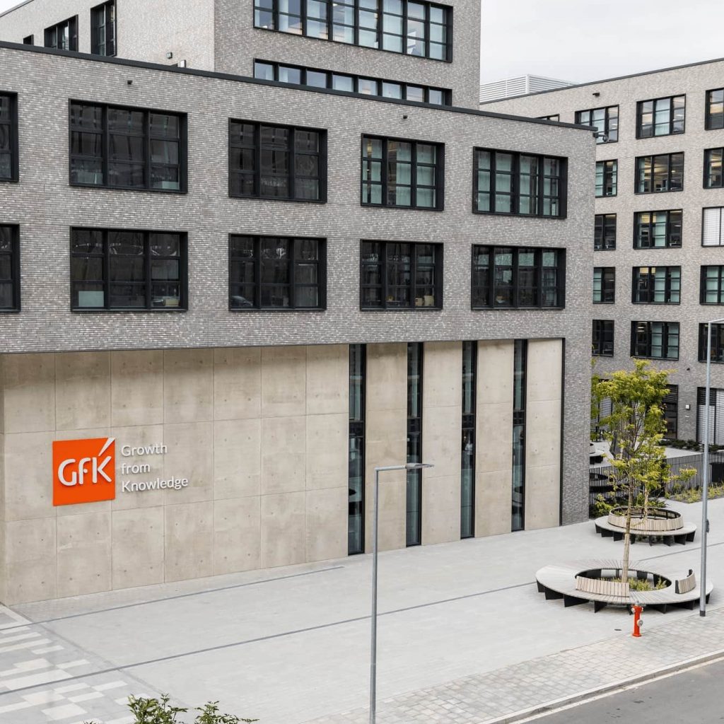 Die GfK, hier der Orange Campus in Nürnberg, verliert ihre Eigenständigkeit.