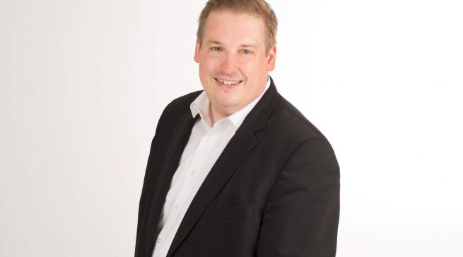 Neu bei Begros: Thomas Klee bringt künftig große Küchen-Kompetenz, Vertriebs- und Industrie-Erfahrung in Möbelverbund ein.