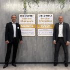 Stärken Service und Vertrauen in die BSH: Karsten Weiss, Verkaufsbeauftragter Kundendienst BSH Hausgeräte GmbH und Thomas Singer, Geschäftsführer Garantiedatenbank.