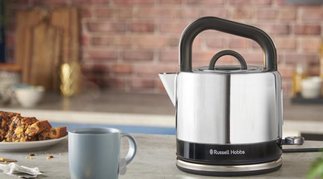 Russell Hobbs Wasserkocher Distinctions mit Schnellkochfunktion.