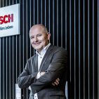 Andreas Diepold übernimmt ab 1. Januar 2023 die Geschäftsführung bei Bosch Hausgeräte und folgt damit auf Harald Friedrich.