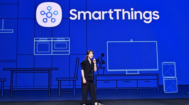 Jaeyeon Jung, Executive Vice President und Head of SmartThings, stellte das SmartThings-System von Samsung vor, das effizientere und intuitivere personalisierte Erfahrungen bieten soll.
