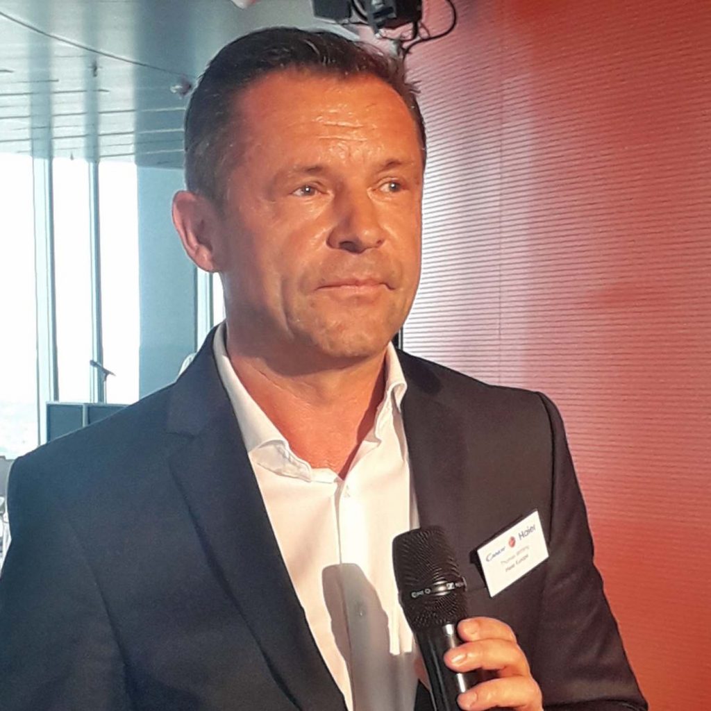 Ehrgeizige Ziele: „Wir streben an, bis zum Jahr 2022 die Nummer 1 zu werden“, Thomas Wittling anlässlich der Haier-Roadshow im Jahr 2019 in Köln.