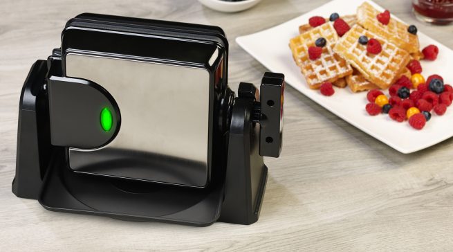 Rosenstein & Söhne Waffeleisen für bis zu 4 Belgische Waffeln.