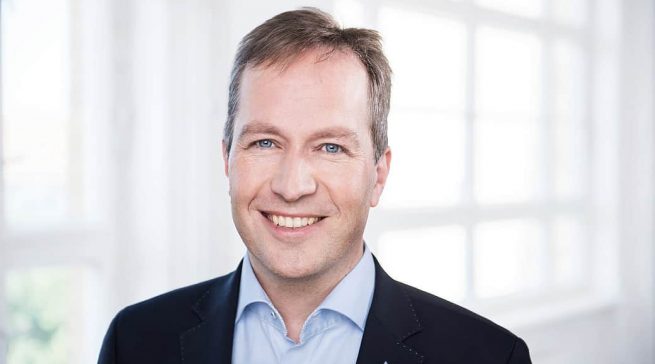 Martin Groß-Albenhausen ist stellvertretender Geschäftsführer beim Bundesverband E-Commerce und Versandhandel Deutschland e.V. (BEVH).