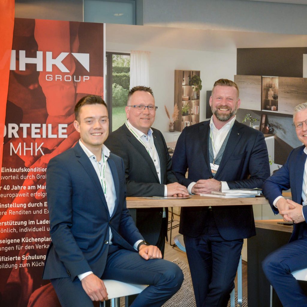 Unter den Ausstellern prominent vertreten: Kooperationspartner MHK Group zum Thema Küche.