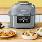 Ninja Speedi – Rapid Cooking System & Heißluftfritteuse mit 10 Kochfunktionen.