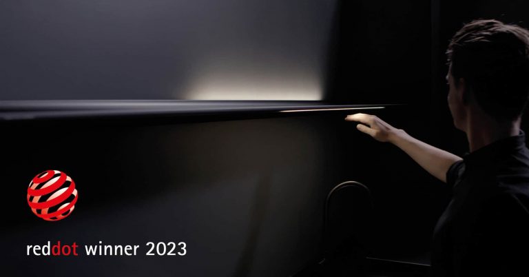 Novy Shelf leuchtet mit Red Dot Award