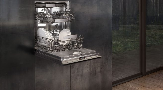 Gaggenau Geschirrspüler Serie 400 mit motorisiertem Sprüharm .
