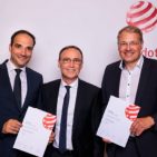 Freuen sich über zwei Red Dot Awards: Carmine Rosamilia, Olaf Thuleweit und Marcus Lagmöller (Blaupunkt HK Appliances).
