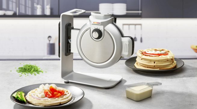 Caso Waffeleisen WaffleUp mit vertikalem Backsystem.