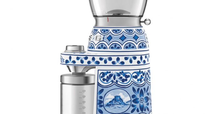 Smeg Kaffeemühle Blu Mediterraneo für Single und Double Espresso.