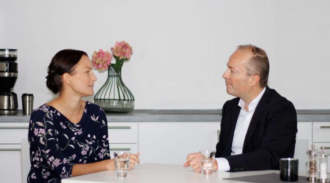 Unser erster Eindruck: Die Chemie stimmt! Dr. Joyce Gesing und Gerhard Sturm werden sich die Geschäftsführungsaufgaben als Co-CEOs von Severin künftig aufteilen.