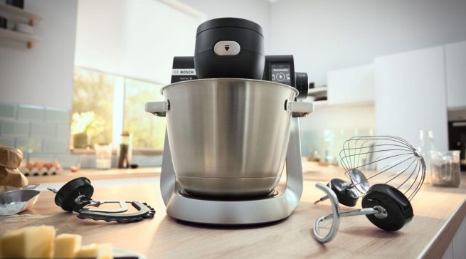 Bosch Küchenmaschine Serie 6 mit integrierter Waage.