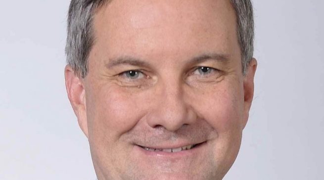 „Die Verbesserung des Konsumklimas im Vormonat war offenbar nur ein kurzes Aufflackern vor Weihnachten. Falls es Hoffnungen gab, dass sich die Stimmung nachhaltig erholen kann, so wurden diese im Januar wieder zunichte gemacht“, Rolf Bürkl, Konsumexperte beim NIM.