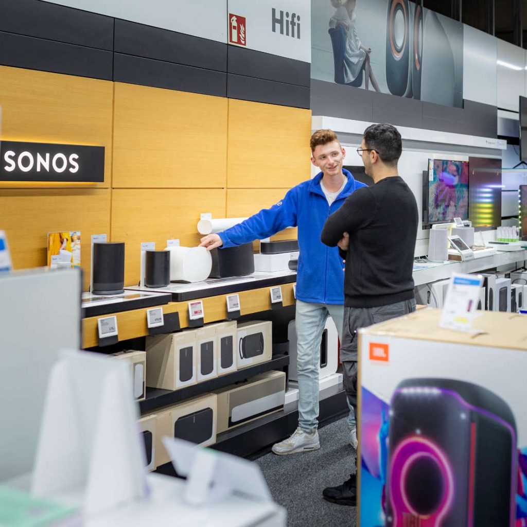 Die Mitarbeiter von Euronics XXL Lüdinghausen agieren wie Unternehmer im Unternehmen: verbindlich, höflich und kompetent.