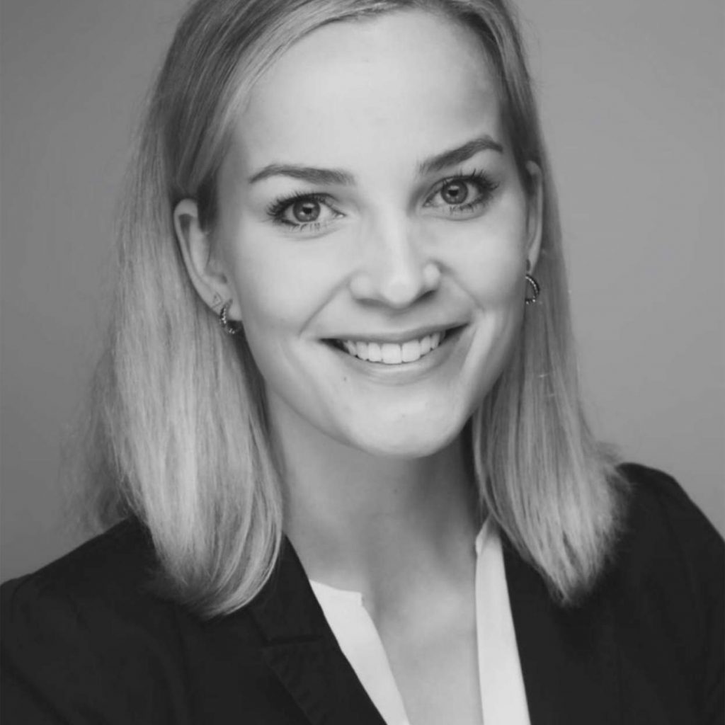 Neue im E-Commerce-Team: Marie Abraham wird in Zusammenarbeit mit Marketing und Vertrieb die nationale und internationale Sichtbarkeit der Marke im Online-Business vorantreiben.