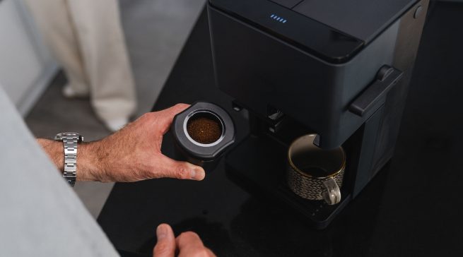 Nivona Kaffeeautomat Cube 4‘ mit Click-Cup-Technologie.