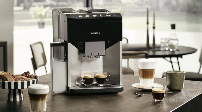 Siemens Kaffeevollautomat EQ500 mit OneTouch DoubleCup.