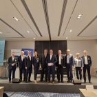 Hochkarätig besetzt: Gastgeber und Diskussionsteilnehmer des Branchendialoges „Industrie und Handel“ am 23. April in Berlin. Fotos: G. Wagner, BVT, M. Machan