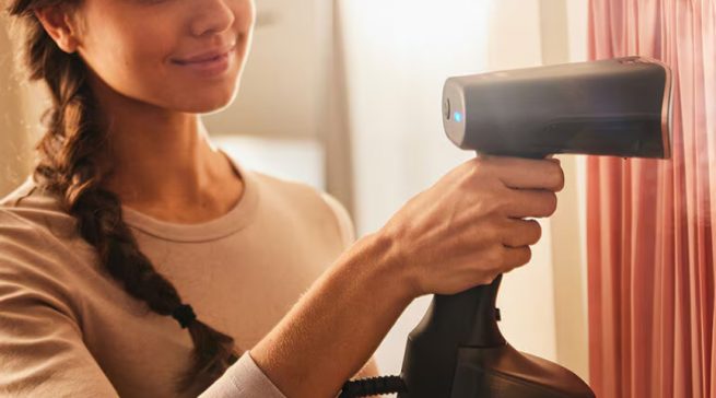 Braun Dampfglätter QuickStyle 7 mit FastSteam.