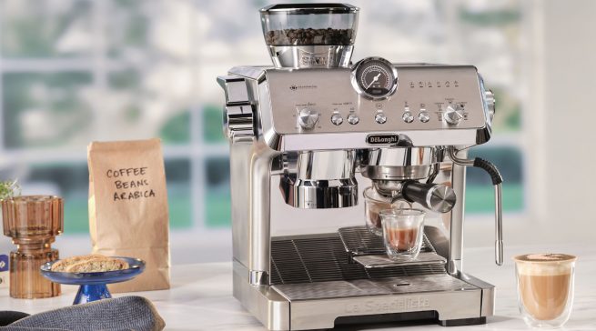 De’Longhi Kaffeevollautomat La Specialista Opera mit Cold Extraction.