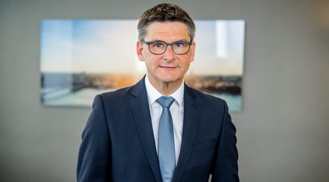 Die Koelnmesse hat den Vertrag mit Geschäftsführer Oliver Frese um weitere fünf Jahre verlängert. Foto: Kölnmesse