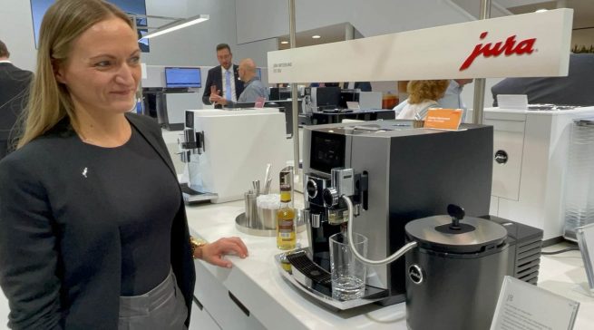 Jura weckt die Lust auf frischen Kaffee traditionell in der Premium-Halle 2.