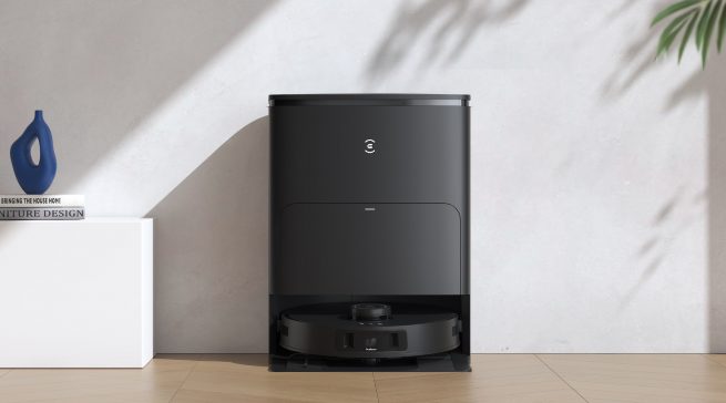 Ecovacs Staubsauger-Roboter Deebot T30S Pro All-in-One Omni Station.