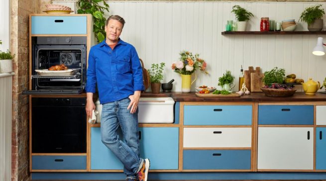 Jamie Oliver kocht mit AI exklusiv auf Samsung Bespoke AI Geräten