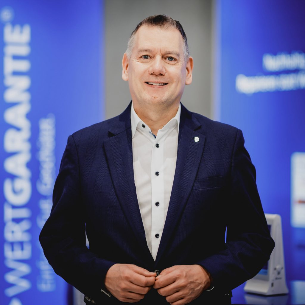 „Das Thema Reparatur von Elektrogeräten ist in aller Munde und die aktuellen Entwicklungen beim Recht auf Reparatur geben uns die Chance, gemeinsam mit unseren Partnern unsere Expertise einzubringen“, Thilo Dröge, Geschäftsführer Vertrieb, Wertgarantie.