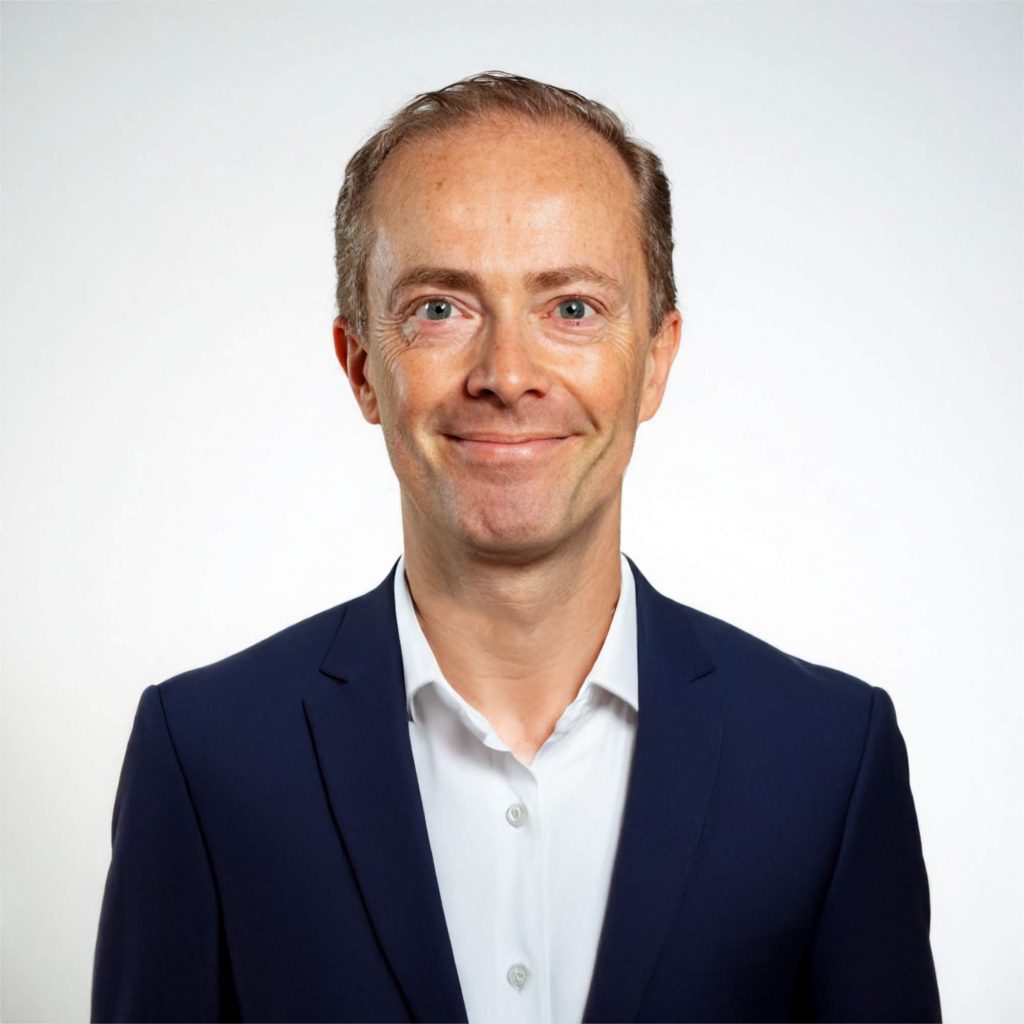 „Wir definieren Premium neu: nicht exklusiv, sondern inklusiv. Nicht Luxus, den sich nur wenige leisten können. Sondern einen Lifestyle der für alle erschwinglich ist. Kein elitäres Produktdenken, sondern echte Lebensqualität – ohne Abstriche“, erklärt CEO Gerhard Sturm.