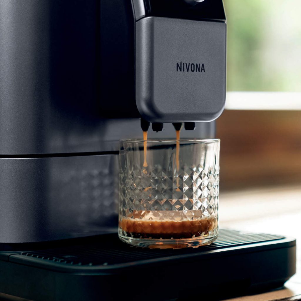 Typisch Nivona: Die Brüheinheit der 8000er-Serie sorgt für noch mehr Geschmack und Effizienz bei der Zubereitung.
