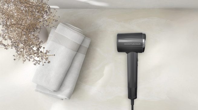 Der INVICTUS HAIR D5 High-Speed-Haartrockner
